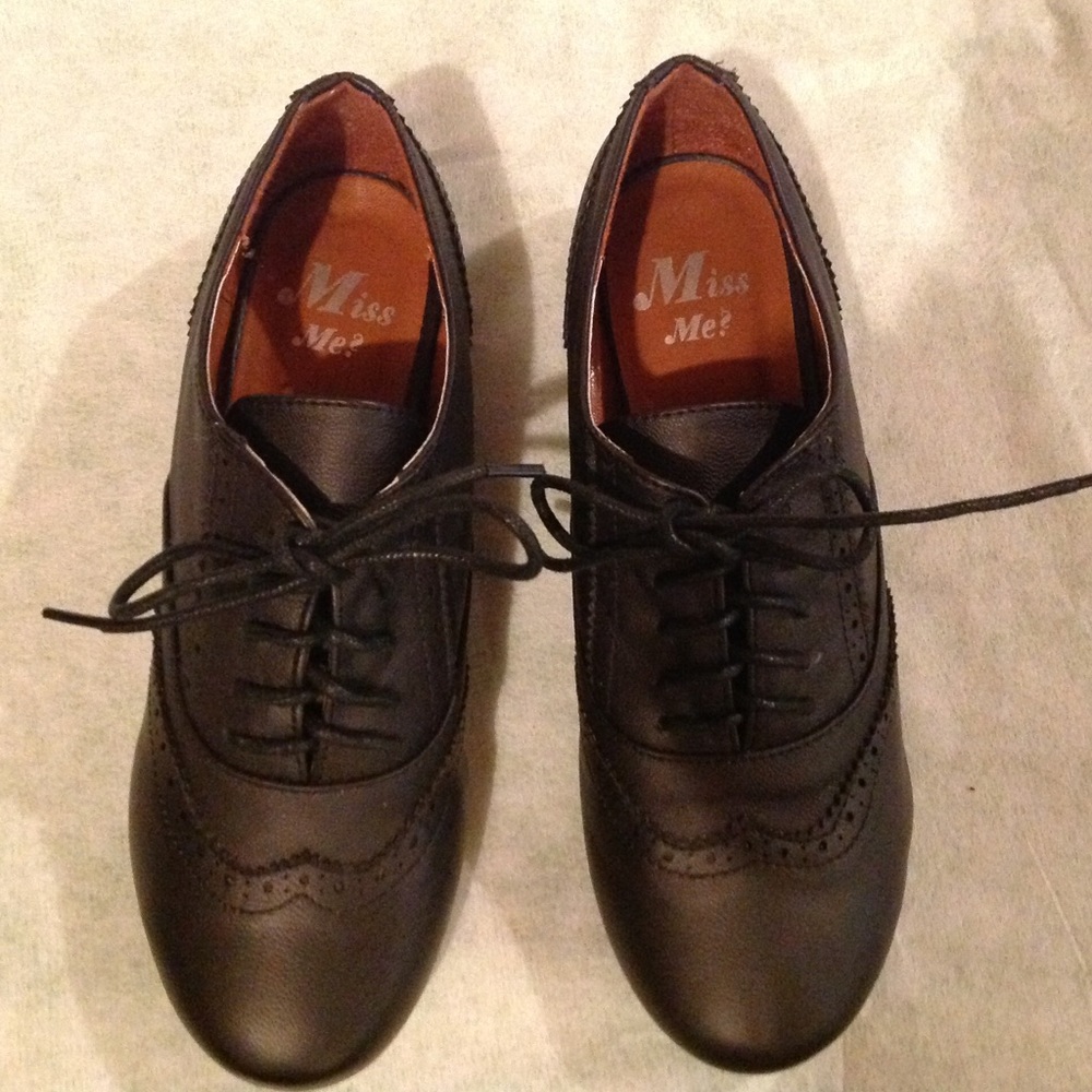Miss Me Black Oxford Flats